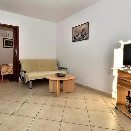 Apartments Zana Pisak Exterior photo