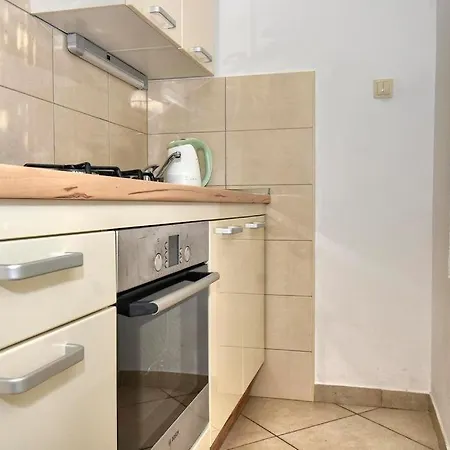 Apartments Zana Pisak Exterior photo
