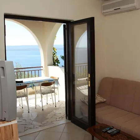 Apartments Zana Pisak Exterior photo