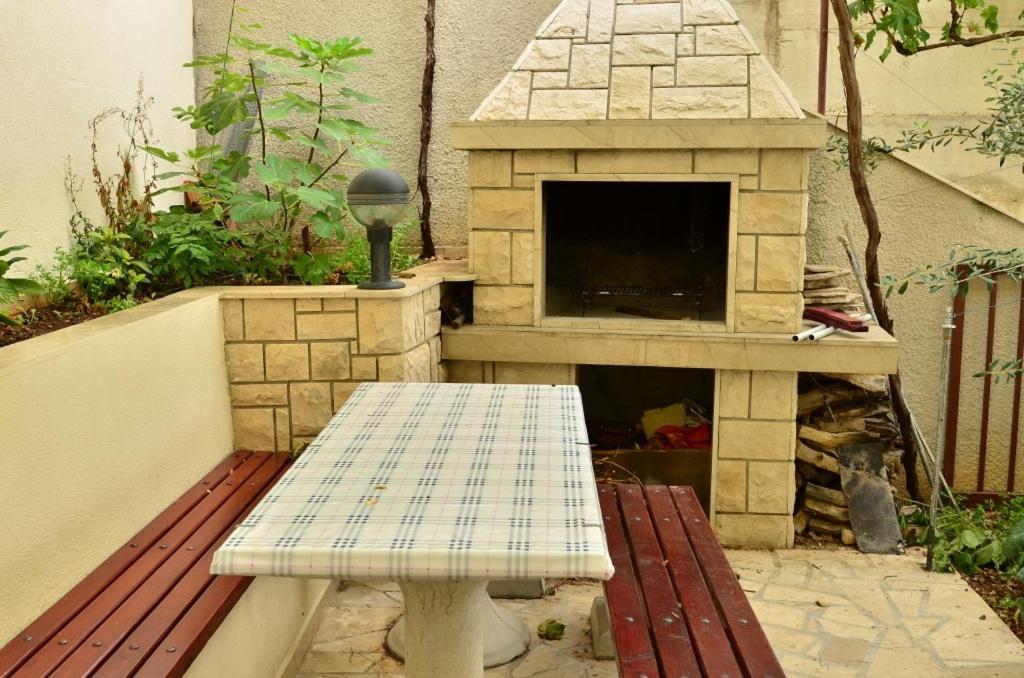 Apartment Zana *